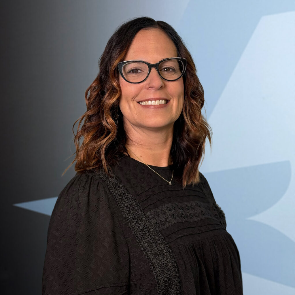 Angelle DeRoussel - about - Leading Edge Manufacturing